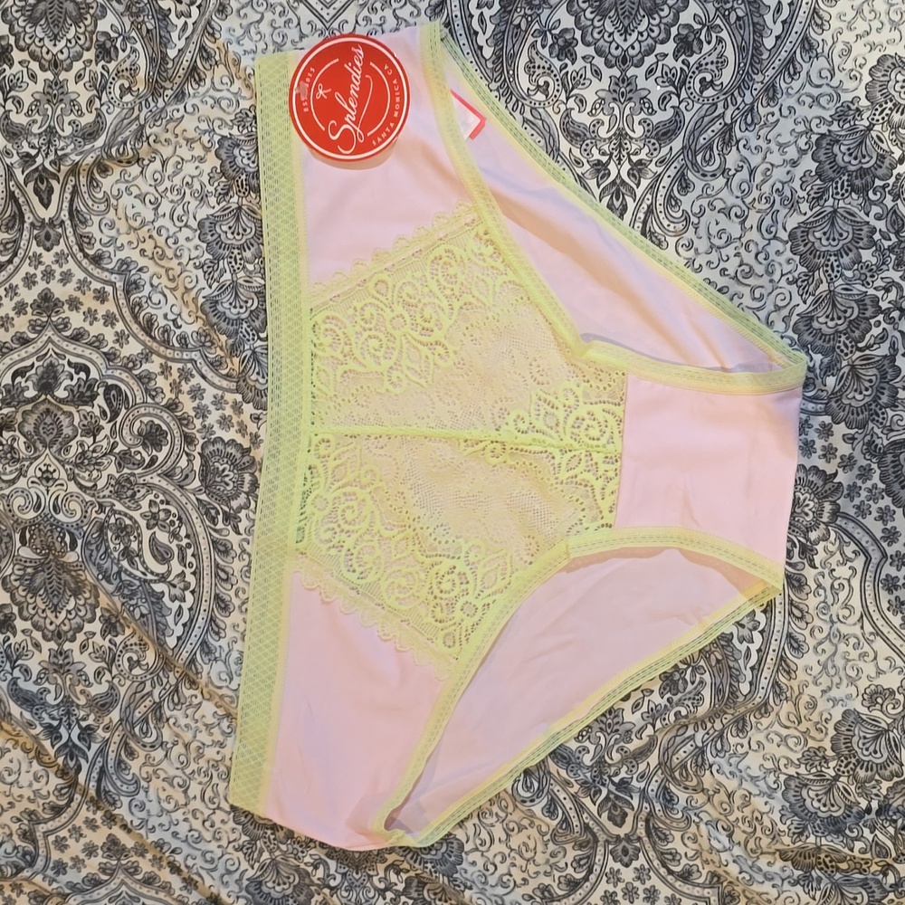 NWT Splendies panties pink with yellow lace